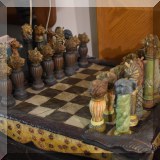 Y06. Jungle animal chess set.